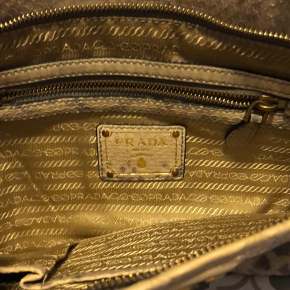 Purse - Picture 3 of 4